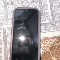 گوشی آ ۵۰ سالم