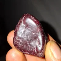 سنگ گارنت یا یاقوت
