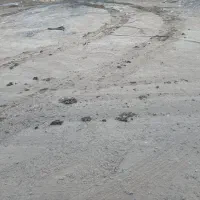 زمین ۱۶۰ متری (۸در ۲۰)