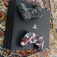 پی اس فور پرو با دو دسته اورجینال