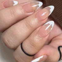 استخدام ناخنکار و مژه کار|استخدام درمانی، زیبایی، بهداشتی|شهریار, شهریار|دیوار