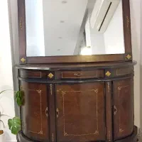 کنسول آینه دار