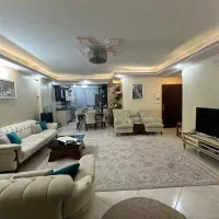 مبل چستر ۸ نفره ب همراه میز نهار خوری ۴ نفره