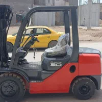 لیفتراک تویوتا 3 تن دیزلی8 آف 2020