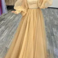 تعدادی لباس مجلسی