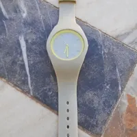 ساعت ژله ای اسپورت سالم
