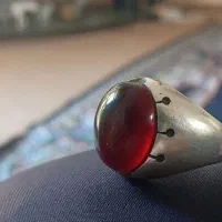 انگشتر عقیق قرمزیمنی