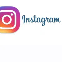 آکتور خانم برای تولید محتوا اینستاگرام