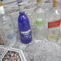 شیشه تزینی ۱۴ عدد دونه ای ۱۵۰ تومن