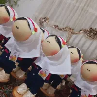 عروسک دانش آموز