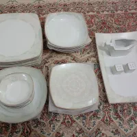 ظروف غذا خوری آکبند