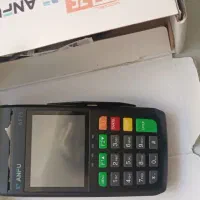 کارتخوان.  سینک. چراغ نئون مرغ و لبنیات.