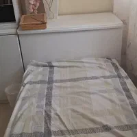 تخت یک نفره