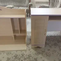 میز تحریر کتابخانه دار