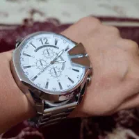 فروش فوری ساعت دیزل شاخدار نقره ای