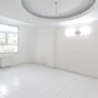 آپارتمان-67-متر-طبقه-اول-سالن-پرده-خور