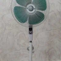 پنکه رومیزی پایه بلند فلزی