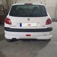 ۲۰۶ خانگی کم کار