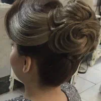 نیازمند مدل درلاین های شینیون و میکاپ