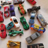 ماشین برند Hot Wheels