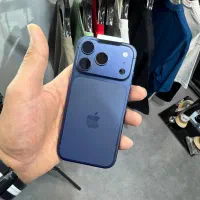 ۱۷ پرو اکبند zaa (اکتیو)