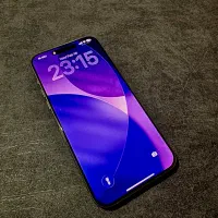 گوشی ایفون 15 پرومکسzaa