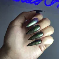 کاشت تخصصی ناخن