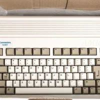 کامپیوتر کلاسیک آمیگا ۶۰۰ (Commodore Amiga 600)|رایانه رومیزی|تهران, یوسفآباد|دیوار