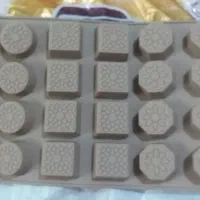 قالب سیلیکونی و پلاستیکی|ظروف پخت‌وپز|تبریز, |دیوار