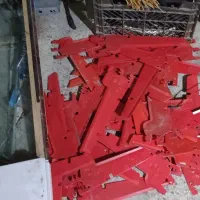 قفس فلزی سفید با گونیا و پایه|کتابخانه، شلف، قفسههای دیواری|دهدشت, |دیوار