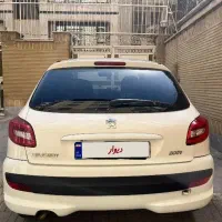 شرکت اجاره خودرو،رنت، اجاره،اجاره ۲۰۷