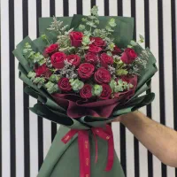 دسته گل هدیه به پدرشوهر کد ۱۴۳۸ گلاریس