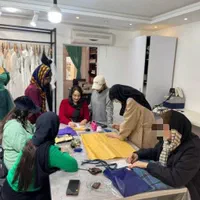 تو این اموزشگاه، خیاطی رو فقط مزونی یاد بگیر|خدمات آموزشی|رشت, معلم|دیوار