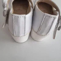 کفش مجلسی بچه گانه چند بار بیشتر نپوشیده|کفش و لباس بچه|تربتحیدریه, بالا ولایت|دیوار