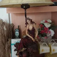 آباژور مجسمه زن نو استفاده نشده