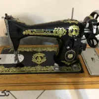 چرخ خیاطی قدیمی