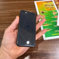 گوشی آیفون se 2020