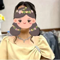 لباس مجلسی|لباس|رشت, باهنر|دیوار