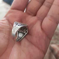 انگشتر نقره با سنگ عقیق