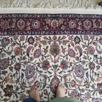 فرش دستبافت نفیس وخوشرنگ