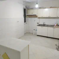 اجاره آپارتمان بسیار تمیز با موقعیت مکانی عالی|اجارهٔ آپارتمان|رشت, استقامت ۲|دیوار