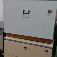 دو عدد دراور