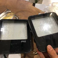 چهار عدد ال ای دی آبی ۵۰ ولت