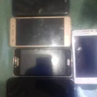 چند عدد گوشی هاوایی سامسونگ و شیائومی