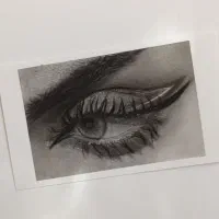 طراحی نیم چهره روی قاب موبایل(تخفیف به مدت محدود)|تابلو، نقاشی، عکس|بم, |دیوار