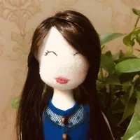 عروسک نمدی