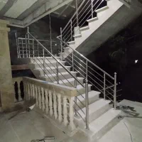 نرده استیل الومینیوم استاتیک شیشه ای حفاظ بانکی