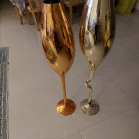 ۲عدد گلدان شیشه ای