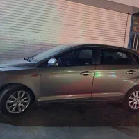 ام وی ام 315 نیو فیس