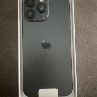 Iphone 16 Pro Max و Samsung S25 Ultra